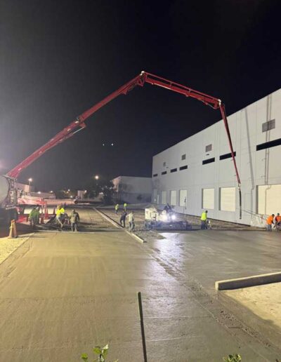 Loading dock for warehouse Tampa